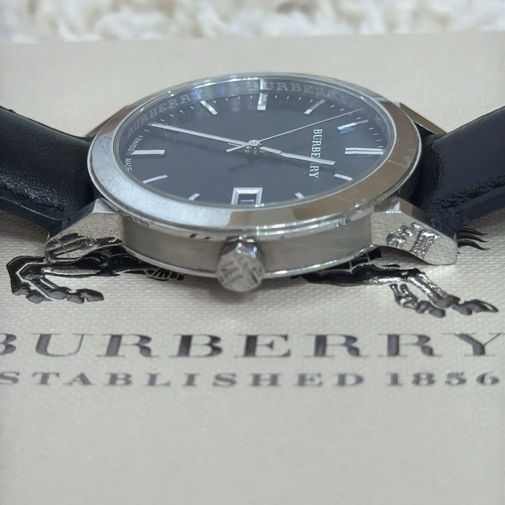 Burberry The City Watch 38mm Silver Black Women’s‎